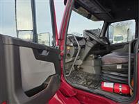 2019 Volvo VNL760