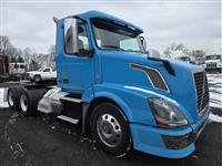 2013 Volvo VNL64T