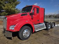 2016 Kenworth T880