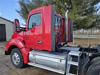2016 Kenworth T880