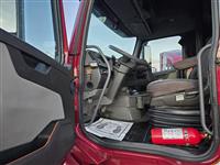 2019 Volvo VNL760