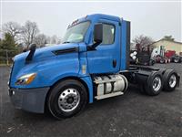 2021 Freightliner Cascadia 126