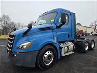 2021 Freightliner Cascadia 126