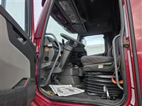 2019 Volvo VNL760