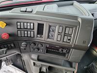 2019 Volvo VNL760