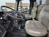 2007 Freightliner M2