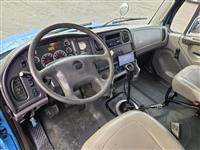 2007 Freightliner M2