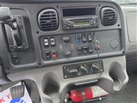 2013 Freightliner M2