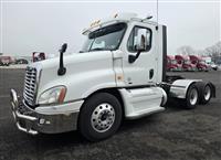 2012 Freightliner Cascadia 125
