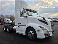 2020 Volvo VNL64T300