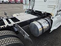 2020 Volvo VNL64T300