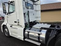 2020 Volvo VNL64T300