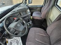 2020 Volvo VNL64T300