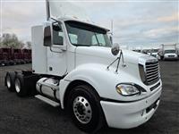 2016 Freightliner Columbia 120