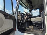 2016 Volvo VNL64T