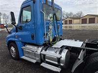 2016 Freightliner Cascadia 125