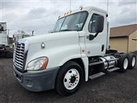 2013 Freightliner Cascadia 125