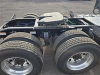 2022 Freightliner Cascadia 126