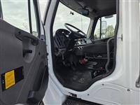 2018 Freightliner M2