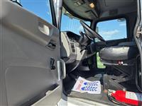 2017 Peterbilt 337