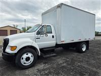 2004 Ford F650