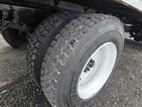 2004 Ford F650
