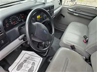 2004 Ford F650