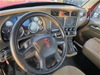 2016 Kenworth T880