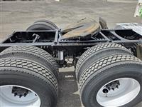 2008 Volvo VNM64T