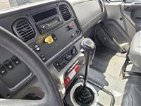 2008 Freightliner M2