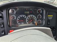 2008 Freightliner M2