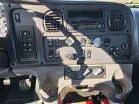 2013 Freightliner M2