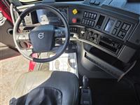 2019 Volvo VNL760