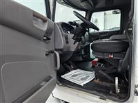 2020 Peterbilt 337