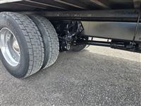 2019 Peterbilt 337