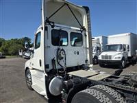 2020 Freightliner Cascadia 126