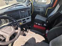 2020 Freightliner Cascadia 126