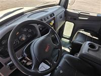 2016 Peterbilt 337