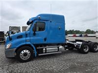 2012 Freightliner Cascadia 113