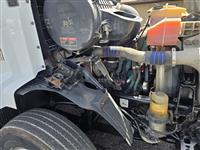2013 Volvo VNM64T