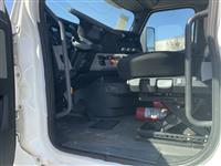2020 Freightliner Cascadia 126