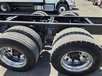 2013 Freightliner M2