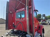 2017 Kenworth T880