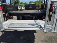 2016 Peterbilt 348