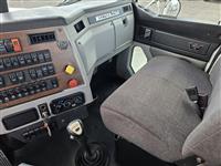 2020 Western Star 4900 SB