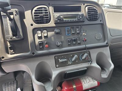 2013 Freightliner M2