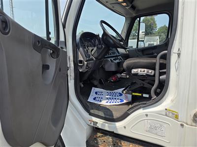 2013 Freightliner M2