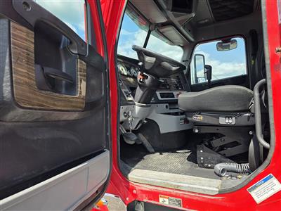 2018 Freightliner Coronado 122 SD