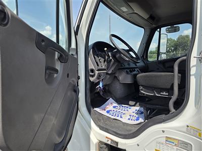 2020 Freightliner M2