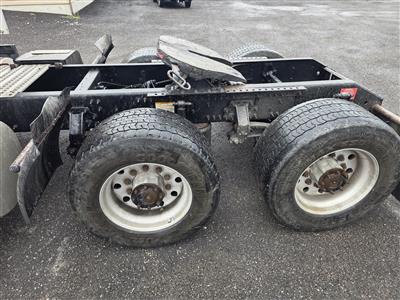 2014 Volvo VNL630